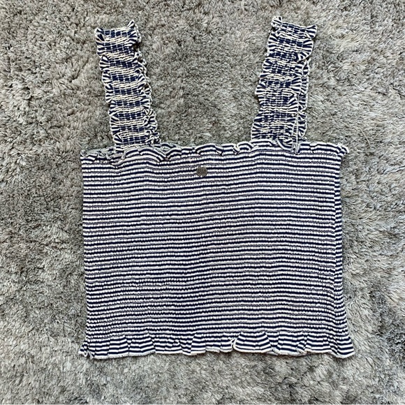 NWOT Billabong Shirred Ruffle Straight Neck Striped Crop Tank - Picture 2 of 4